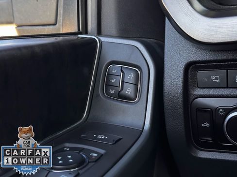Used 2023 Ford F250 Lariat w/ FX4 Off-Road Package image 25