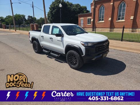 New 2026 Chevrolet Colorado Trail Boss AWD/4WD image 3