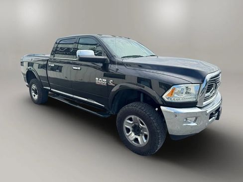 Used 2018 RAM 2500 Limited AWD/4WD image 4