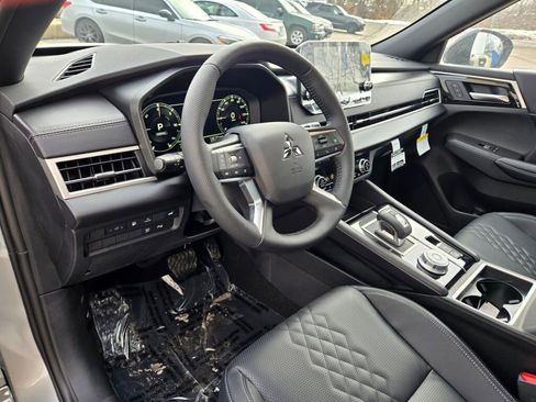 New 2025 Mitsubishi Outlander SEL Black Edition image 21