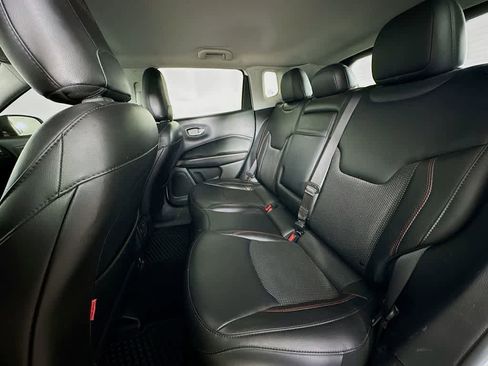 Used 2019 Jeep Compass Trailhawk w/ Cold Weather Group image 14