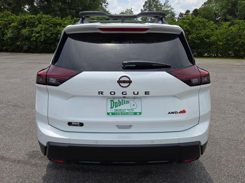 New 2026 Nissan Rogue SV AWD/4WD image 9