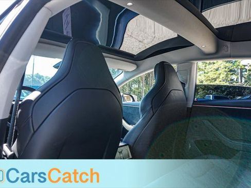 Used 2024 Tesla Model 3 Performance AWD/4WD image 32