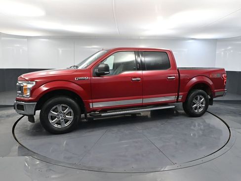 Used 2018 Ford F150 XLT w/ Equipment Group 302A Luxury AWD/4WD image 12
