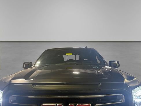 Used 2020 GMC Sierra 1500 AT4 w/ AT4 Premium Package AWD/4WD image 15
