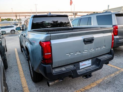 Used 2025 Toyota Tacoma SR RWD image 13