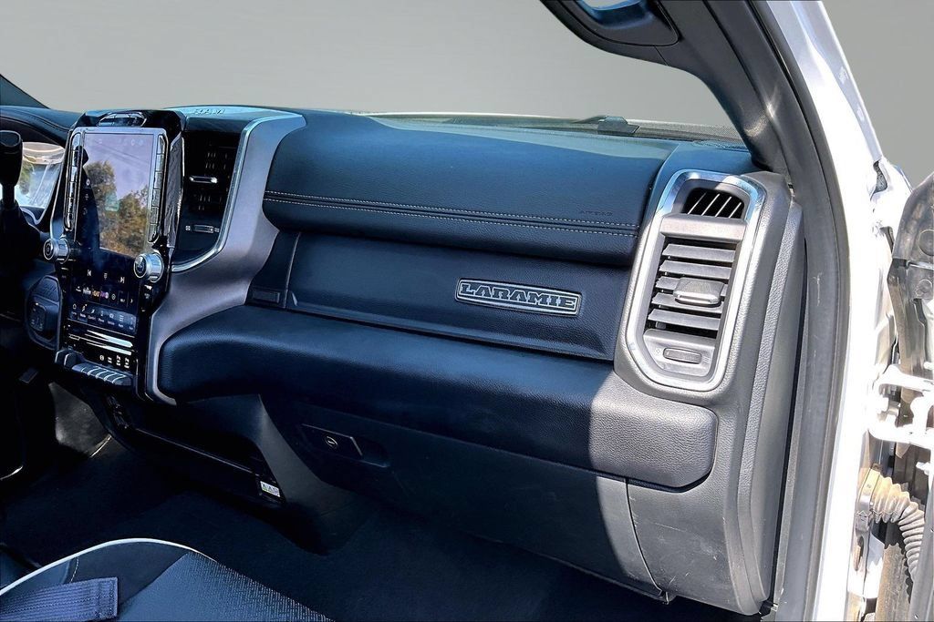 Certified 2026 RAM 2500 Laramie AWD/4WD image 17