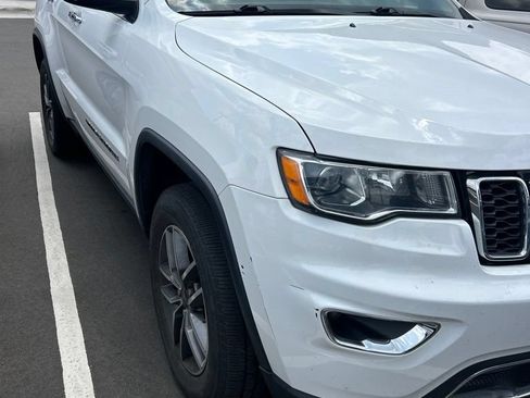 Used 2019 Jeep Grand Cherokee Limited AWD/4WD image 17