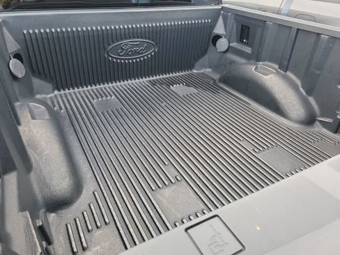 Used 2023 Ford F150 Lariat RWD image 5