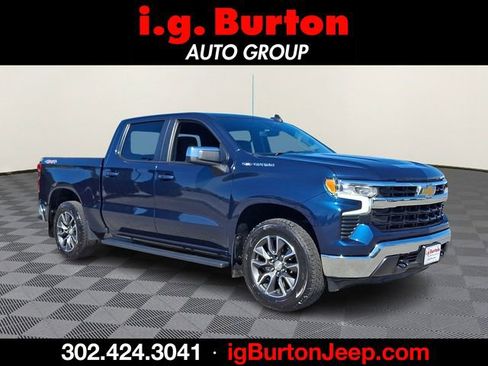 Used 2022 Chevrolet Silverado 1500 LT image 1