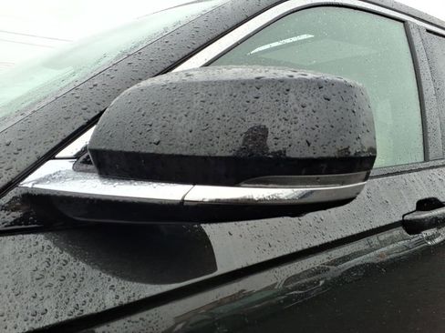 Used 2024 Jeep Grand Cherokee Limited w/ Luxury Tech Group II image 5