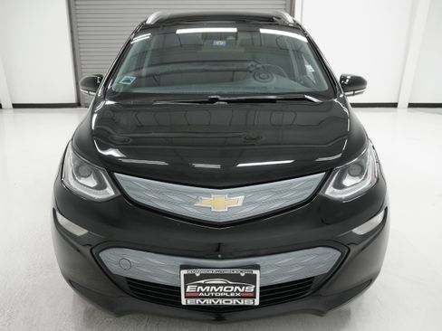 Used 2019 Chevrolet Bolt Premier w/ Infotainment Package image 2