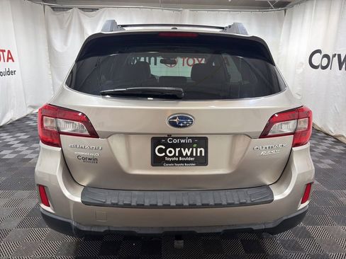 Used 2015 Subaru Outback 2.5i Limited image 5