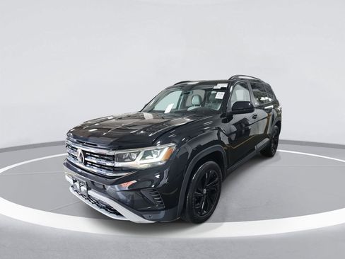 Used 2022 Volkswagen Atlas SE image 4