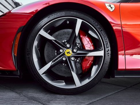 Used 2023 Ferrari SF90 Stradale AWD/4WD image 3