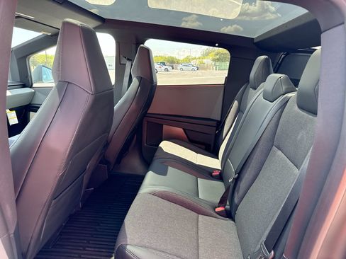 Used 2026 Tesla Cybertruck AWD Crew Cab image 24