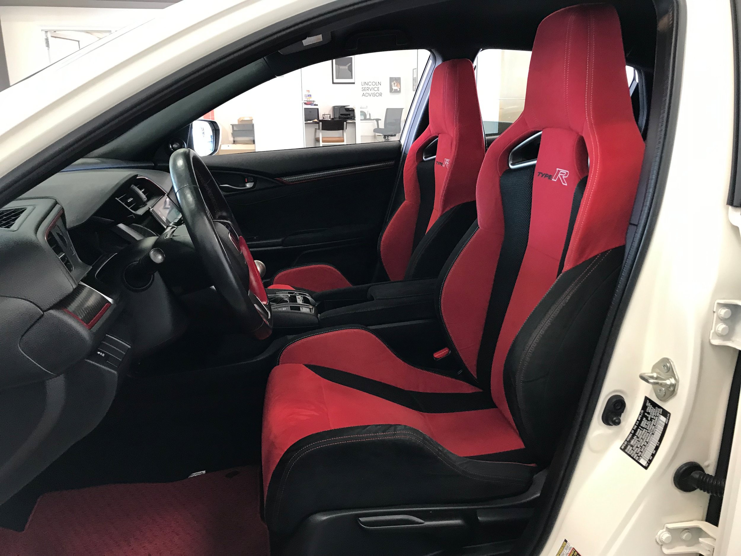 Used 2018 Honda Civic Type R image 15