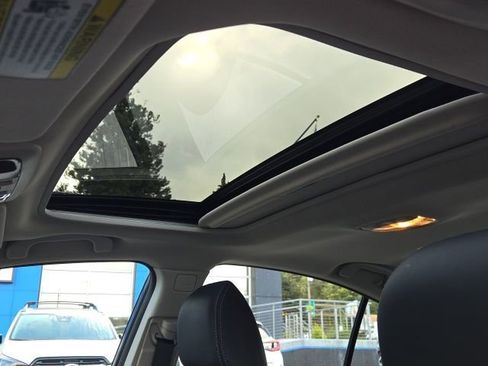 Used 2015 Subaru Legacy 2.5i Limited AWD/4WD image 17