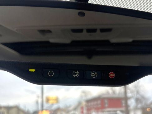 Used 2014 Chevrolet Traverse LT w/ LPO, 'HIT The Road' Package image 27