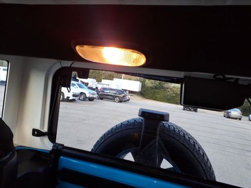 Used 2017 Jeep Wrangler Unlimited Sahara w/ Trailer Tow Group image 34