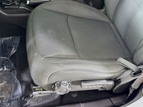 Used 2022 Jeep Wrangler Unlimited Sport image 17