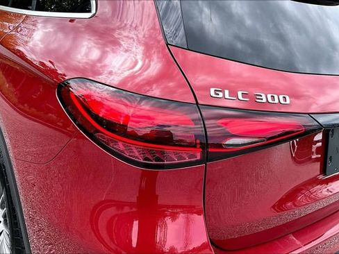 Used 2026 Mercedes-Benz GLC 300 4MATIC image 26