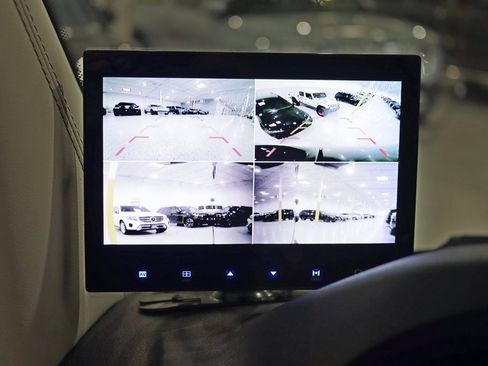 Used 2024 Mercedes-Benz Sprinter 3500 image 24