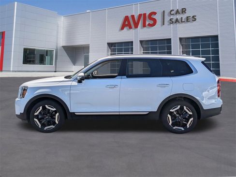 Used 2025 Kia Telluride S image 10