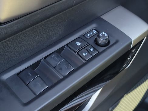 Used 2024 Toyota Tundra Limited image 18