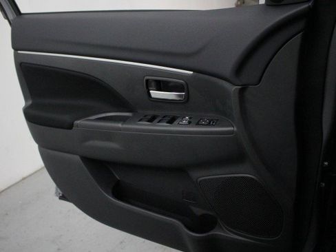 New 2026 Mitsubishi Outlander Sport ES image 15