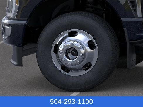 New 2026 Ford F350 Platinum w/ Platinum Plus Package AWD/4WD image 21
