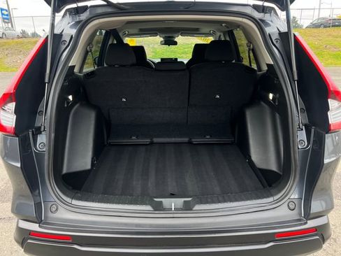 Used 2025 Honda CR-V EX image 14
