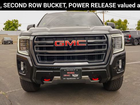 Used 2023 GMC Yukon AT4 w/ AT4 Premium Package AWD/4WD image 5