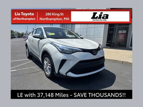 Used 2021 Toyota C-HR LE FWD image 1