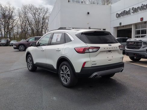 Used 2022 Ford Escape SEL w/ Technology Package AWD/4WD image 7