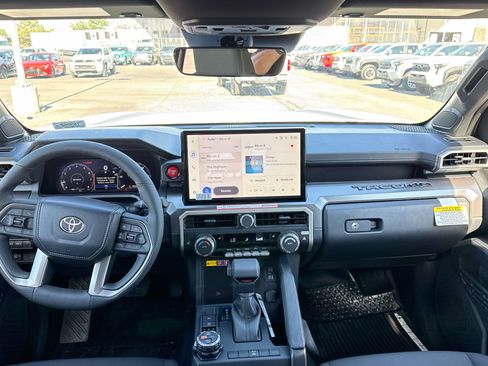 New 2026 Toyota Tacoma TRD Off-Road w/ TRD Off Road Upgrade Package AWD/4WD image 11