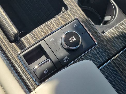 Certified 2022 Lincoln Navigator L Black Label image 34