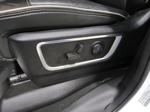 Certified 2022 RAM 1500 Laramie AWD/4WD image 13