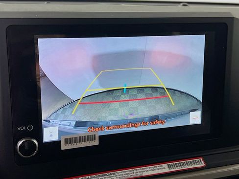 Certified 2024 Toyota Tacoma SR image 13