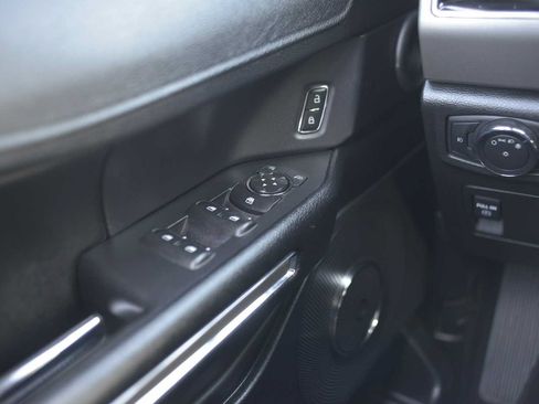Used 2021 Ford Expedition XLT AWD/4WD image 23