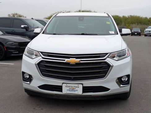 Certified 2021 Chevrolet Traverse Premier image 8