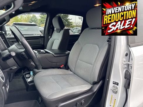 Used 2022 RAM 1500 Big Horn AWD/4WD image 10