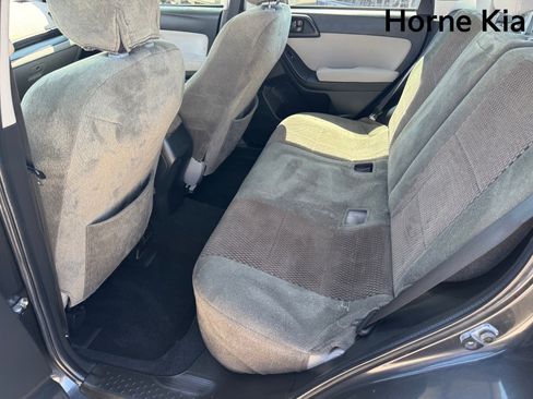 Used 2015 Subaru Forester 2.5i w/ Alloy Wheel Package AWD/4WD image 12