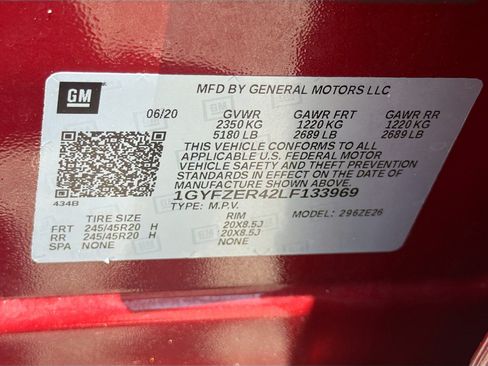Used 2020 Cadillac XT4 Sport w/ Driver Awareness Package FWD image 31