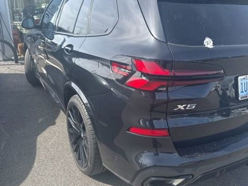 Used 2024 BMW X5 xDrive40i w/ M Sport Package AWD/4WD image 4