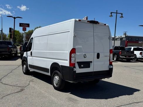 Used 2025 RAM ProMaster 2500 w/ Convenience Group FWD image 6
