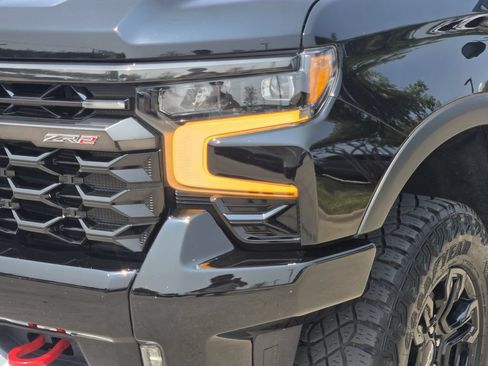 Used 2024 Chevrolet Silverado 1500 ZR2 w/ Technology Package AWD/4WD image 15