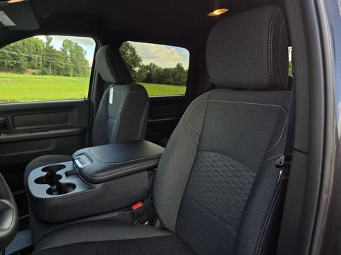 New 2026 RAM 2500 Tradesman AWD/4WD image 13
