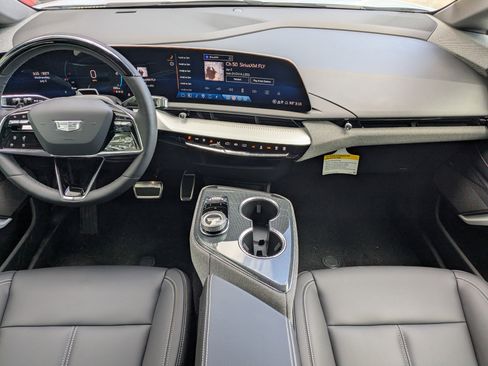 New 2025 Cadillac Optiq Sport 1 image 14