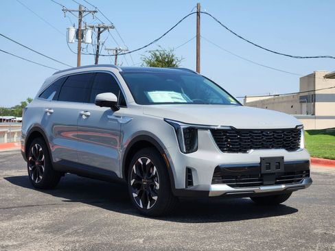 New 2026 Kia Sorento SX image 2